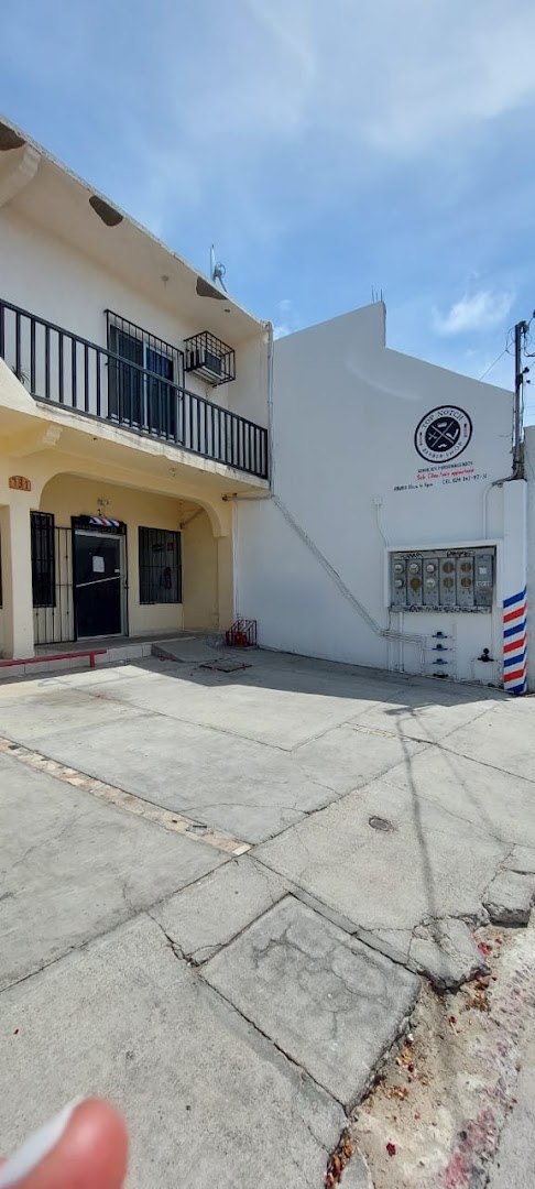 Top Notch Barbershop